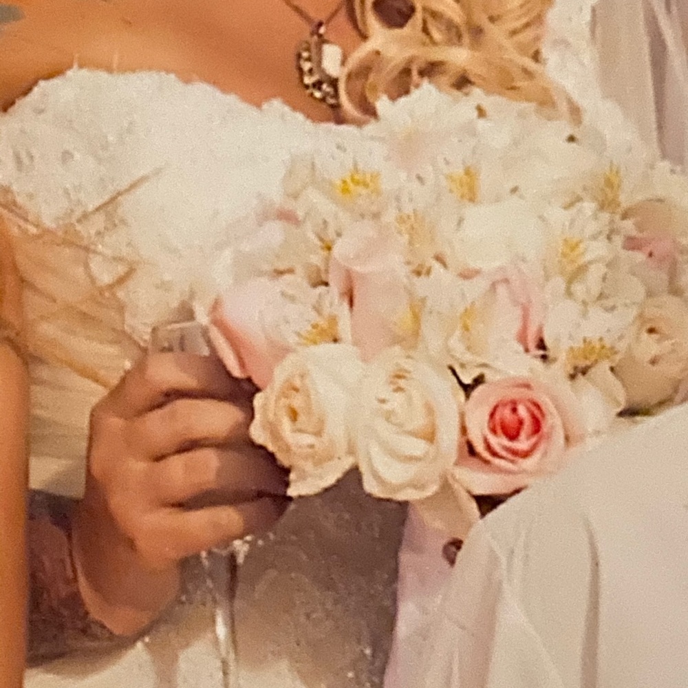 Dress - Picture 3 of 6